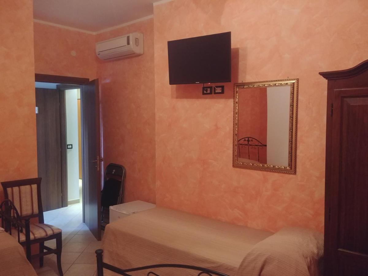 Paradise House Bed & Breakfast Calatabiano Ngoại thất bức ảnh