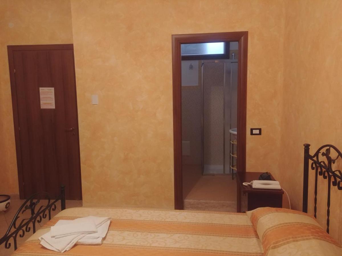 Paradise House Bed & Breakfast Calatabiano Ngoại thất bức ảnh